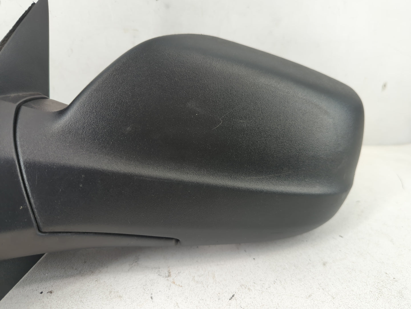 2005-2010 Jeep Grand Cherokee Driver Side View Mirror - Left Door Mirror OEM Used - Oemusedautoparts1.com