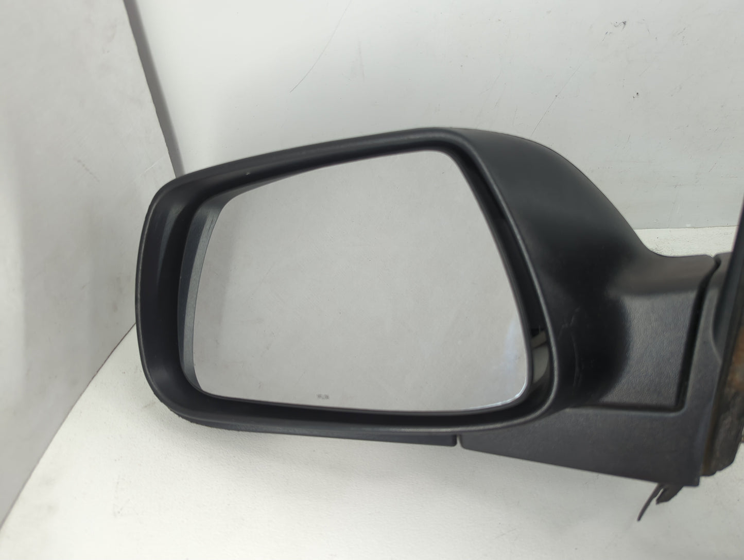 2005-2010 Jeep Grand Cherokee Driver Side View Mirror - Left Door Mirror OEM Used - Oemusedautoparts1.com