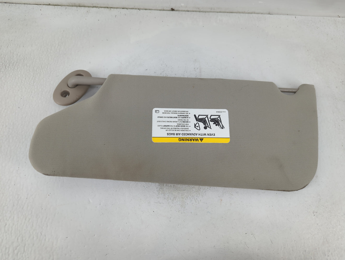 2005-2010 Jeep Grand Cherokee Sun Visor Shade Replacement Passenger Right Mirror Fits Fits 2005 2006 2007 2008 2009 2010 OEM