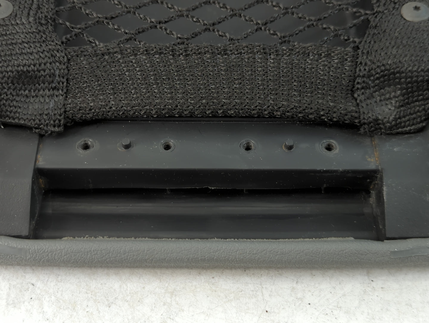 2005-2010 Jeep Grand Cherokee Center Console Armrest Cover Lid Fits Fits 2005 2006 2007 2008 2009 2010 OEM Used Auto Parts -