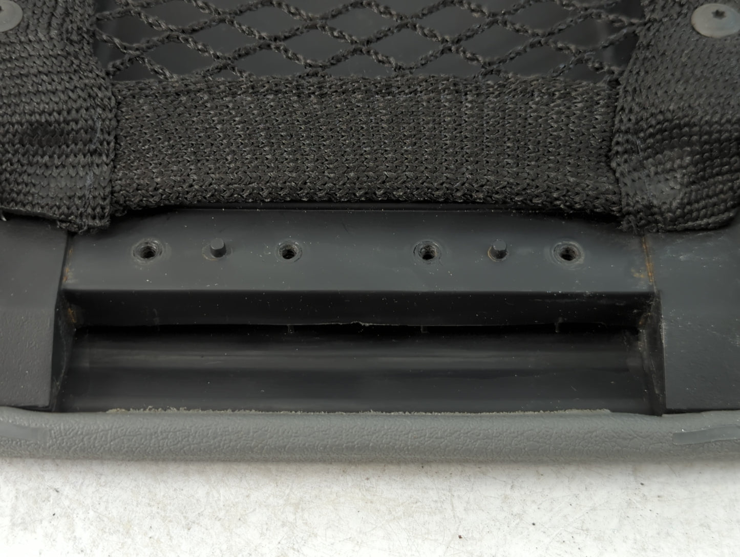 2005-2010 Jeep Grand Cherokee Center Console Armrest Cover Lid Fits Fits 2005 2006 2007 2008 2009 2010 OEM Used Auto Parts -