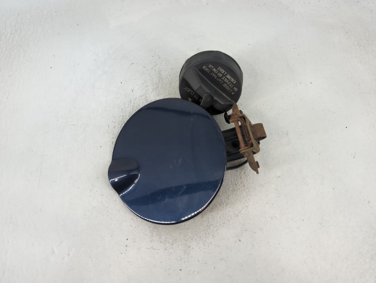 2006 Jeep Grand Cherokee Fuel Tank Door Lid Gas Tank - Oemusedautoparts1.com