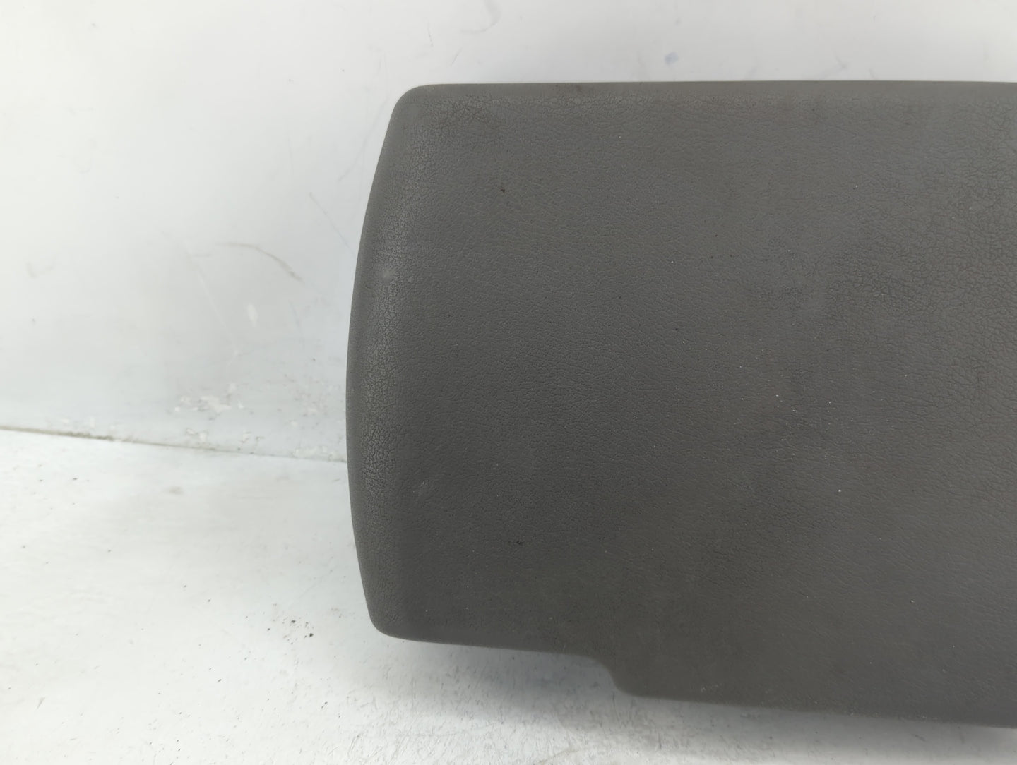 2005-2010 Jeep Grand Cherokee Center Console Armrest Cover Lid Fits Fits 2005 2006 2007 2008 2009 2010 OEM Used Auto Parts -