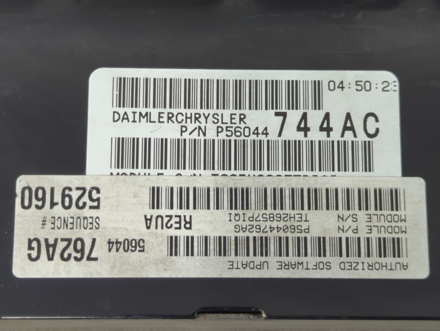 2005-2006 Jeep Grand Cherokee PCM Engine Control Computer ECU ECM PCU OEM P/N:P56044744AC P56044762AG Fits Fits 2005 2006 OE