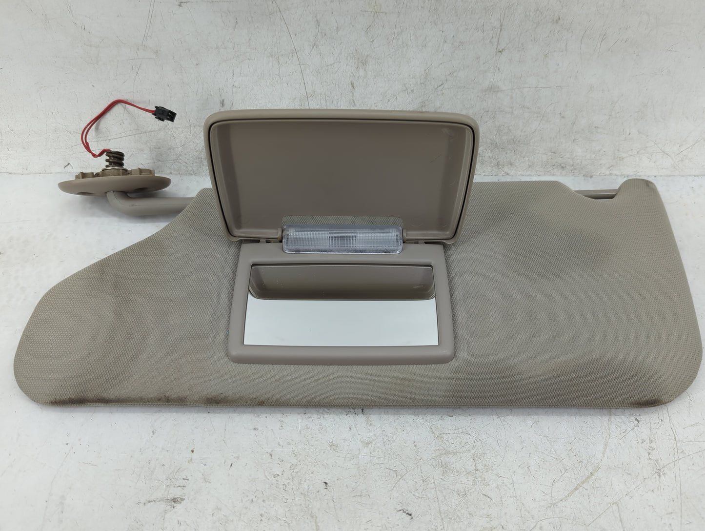 2005-2010 Jeep Grand Cherokee Sun Visor Shade Replacement Driver Left Mirror Fits Fits 2005 2006 2007 2008 2009 2010 OEM Use