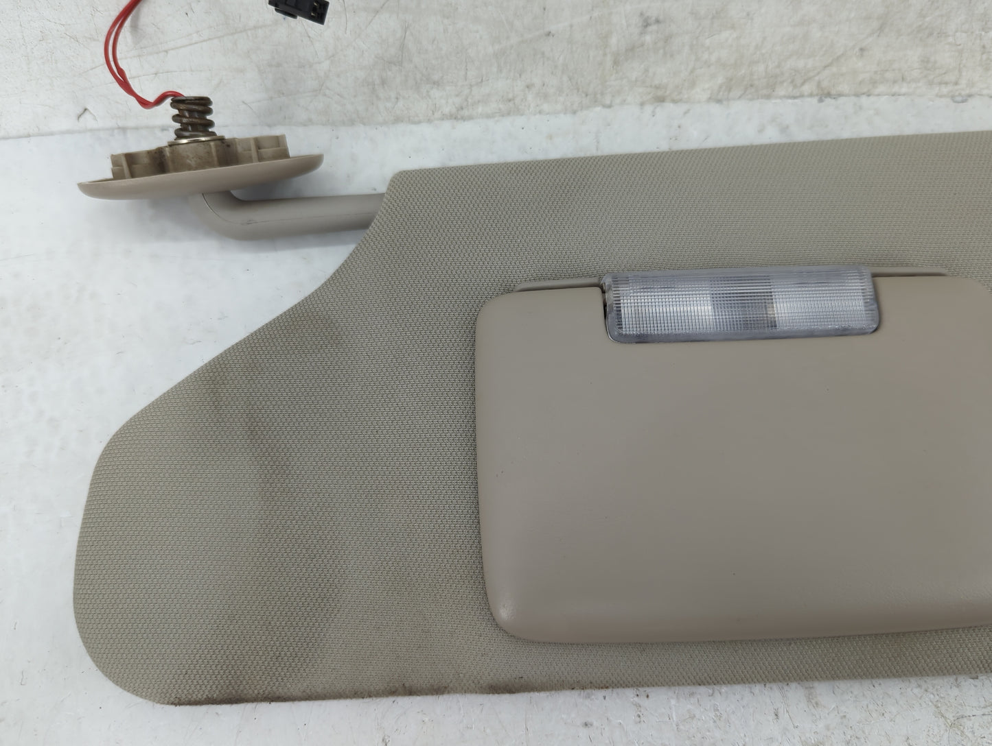 2005-2010 Jeep Grand Cherokee Sun Visor Shade Replacement Driver Left Mirror Fits Fits 2005 2006 2007 2008 2009 2010 OEM Use