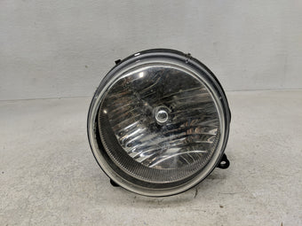 compare product Jeep Liberty Passenger Right Oem Fog Light Lamp