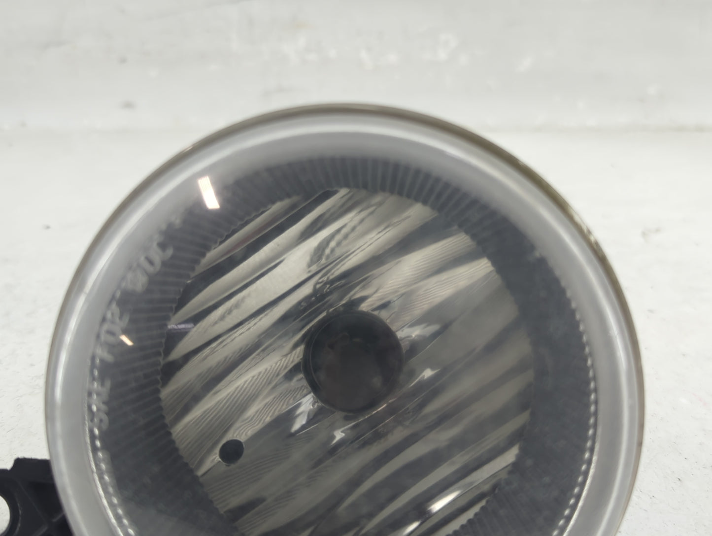 2005-2007 Jeep Liberty Driver Left Oem Fog Light Lamp - Oemusedautoparts1.com