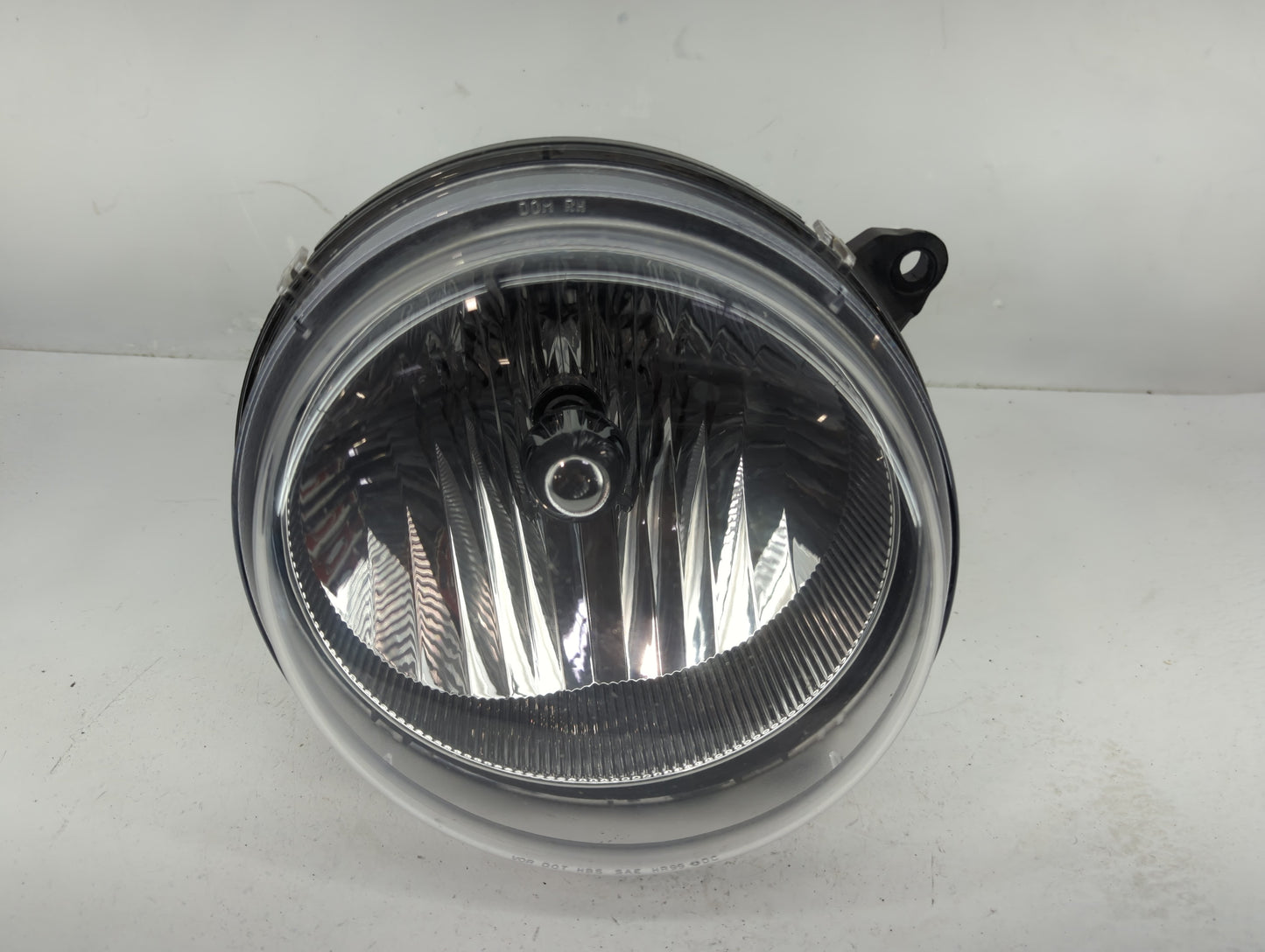 Jeep Liberty Passenger Right Oem Fog Light Lamp - Oemusedautoparts1.com