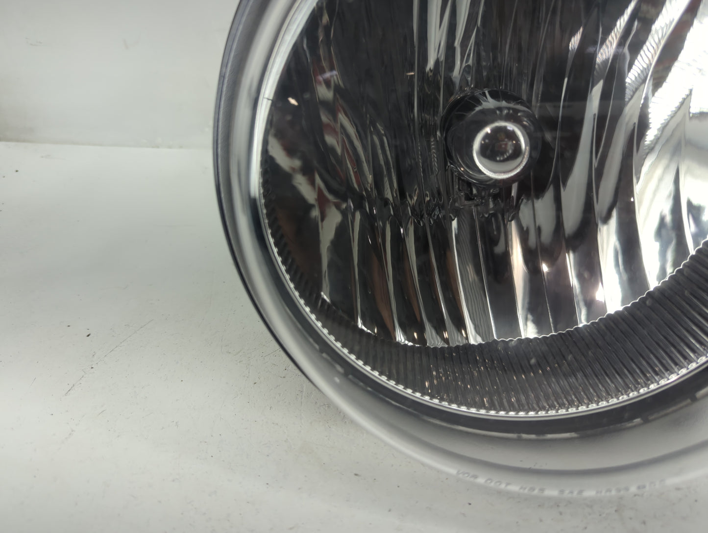 Jeep Liberty Passenger Right Oem Fog Light Lamp - Oemusedautoparts1.com