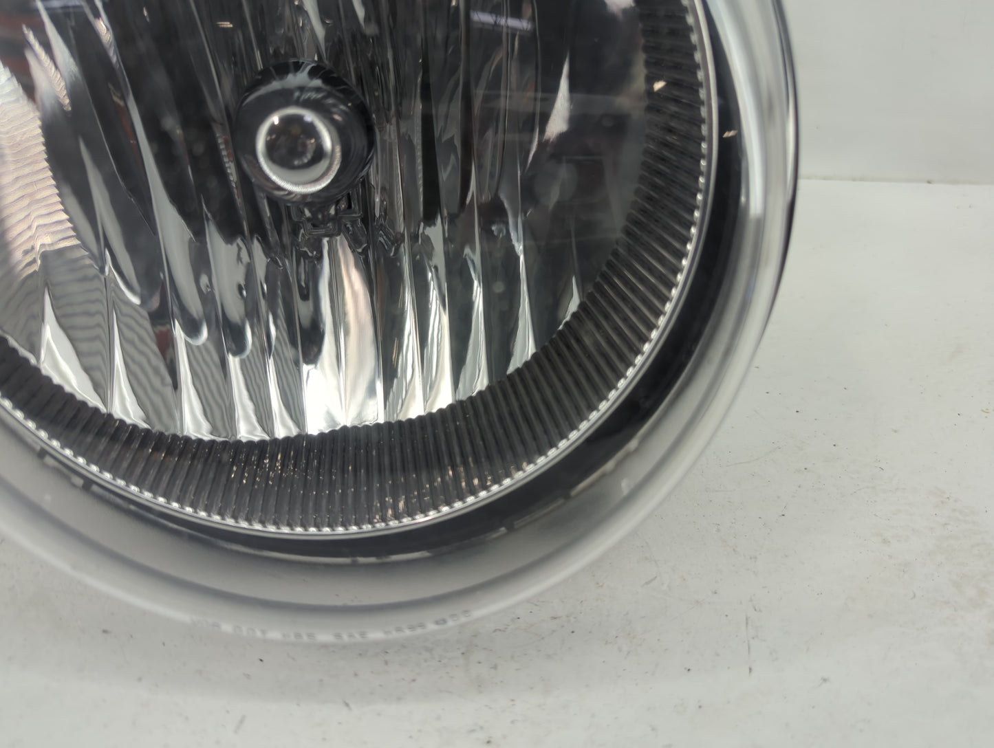 Jeep Liberty Passenger Right Oem Fog Light Lamp - Oemusedautoparts1.com