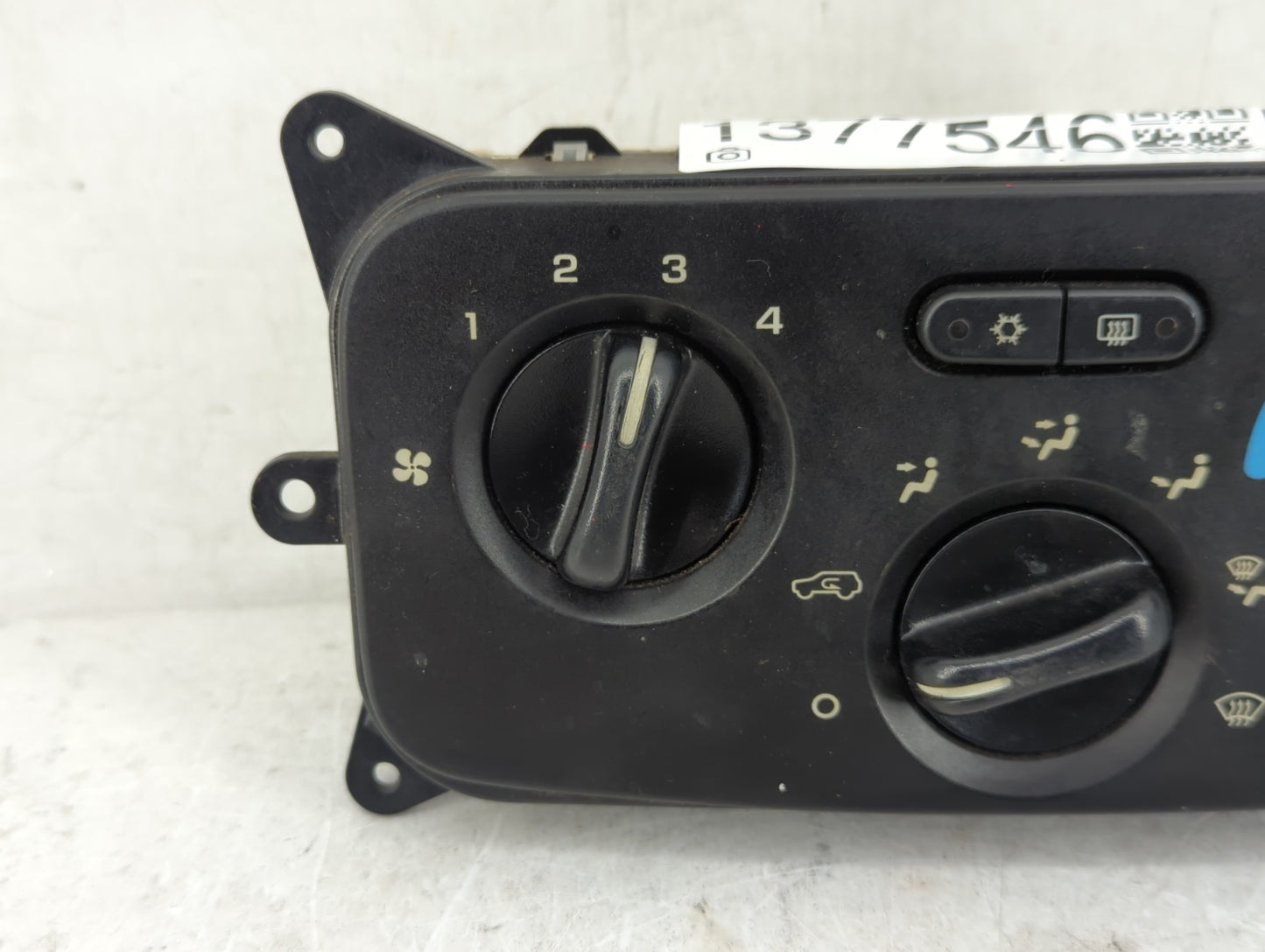 2004-2007 Jeep Liberty Climate Control Module Temperature AC/Heater Replacement P/N:P55037533AE Fits Fits 2004 2005 2006 200