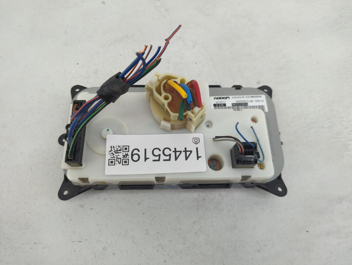 2004-2007 Jeep Liberty Climate Control Module Temperature AC/Heater Replacement P/N:P55037533AG IB1C300205 Fits OEM Used Aut