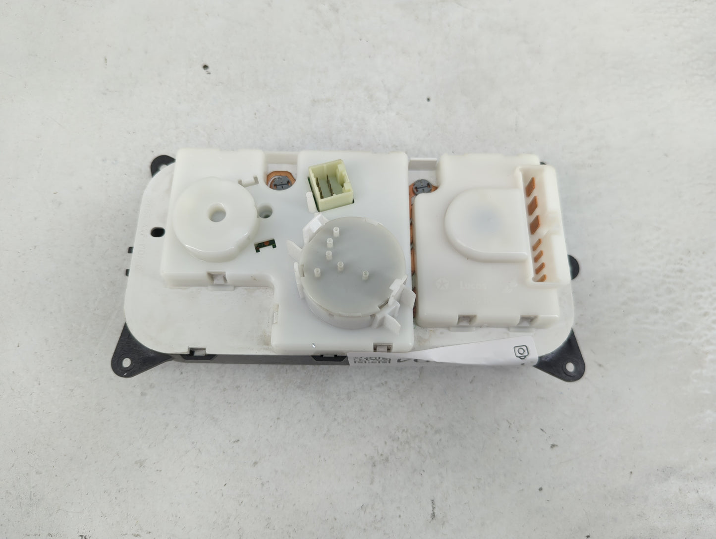 2004-2007 Jeep Liberty Climate Control Module Temperature AC/Heater Replacement P/N:P55037533AD Fits Fits 2004 2005 2006 200