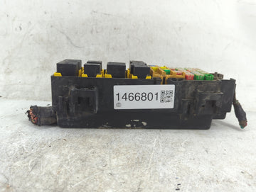 2005-2007 Jeep Liberty Fusebox Fuse Box Panel Relay Module P/N:56047198AD Fits Fits 2005 2006 2007 OEM Used Auto Parts
