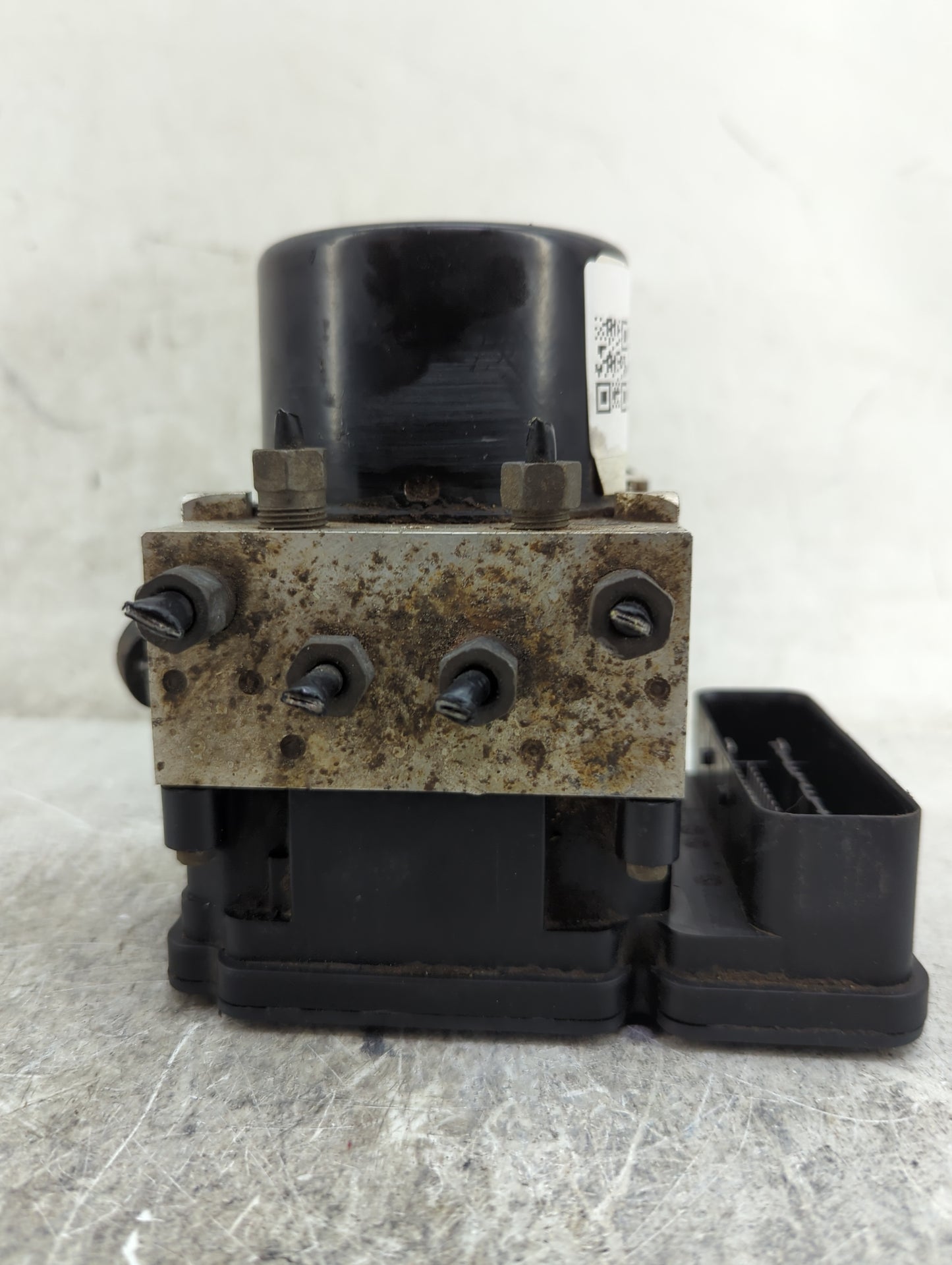 2006 Jeep Liberty ABS Pump Control Module Replacement P/N:00003428C200 25.0926-4373.3, 25.0610-1481.4, 505B2800C8C Fits OEM 