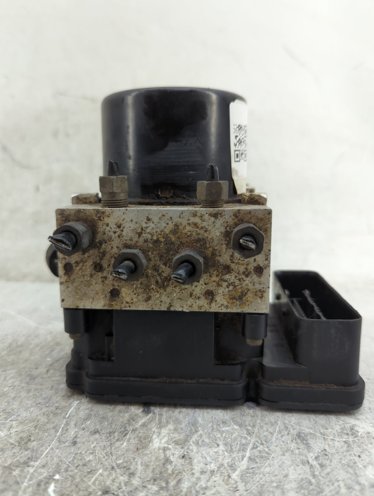 2006 Jeep Liberty ABS Pump Control Module Replacement P/N:00003428C200 25.0926-4373.3, 25.0610-1481.4, 505B2800C8C Fits OEM 