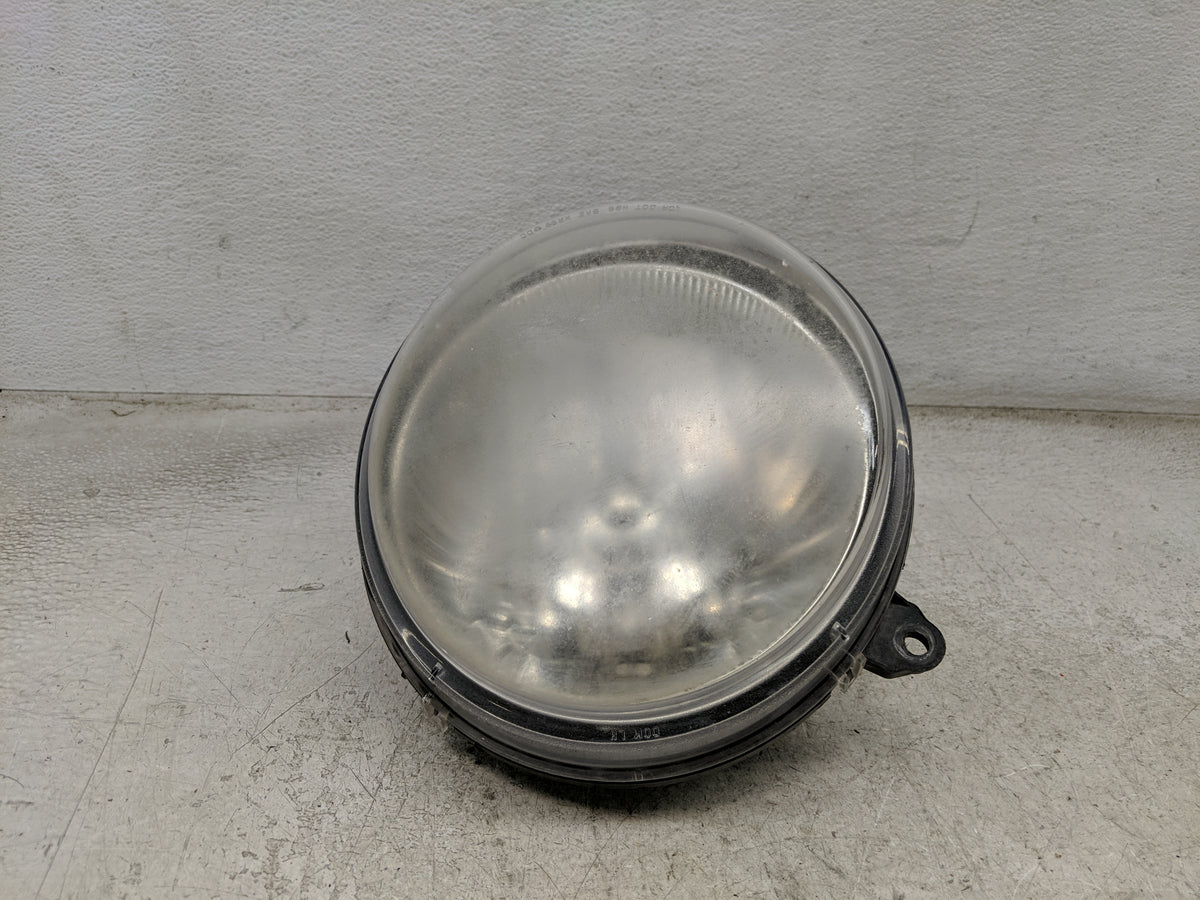 2006 Jeep Liberty Passenger Right Oem Head Light Headlight Lamp 1500009 - Oemusedautoparts1.com