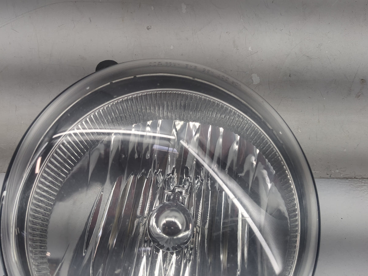 2005-2007 Jeep Liberty Passenger Right Oem Head Light Headlight Lamp 1518523 - Oemusedautoparts1.com