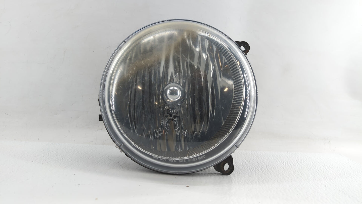 2005-2007 Jeep Liberty Passenger Right Oem Head Light Headlight Lamp - Oemusedautoparts1.com
