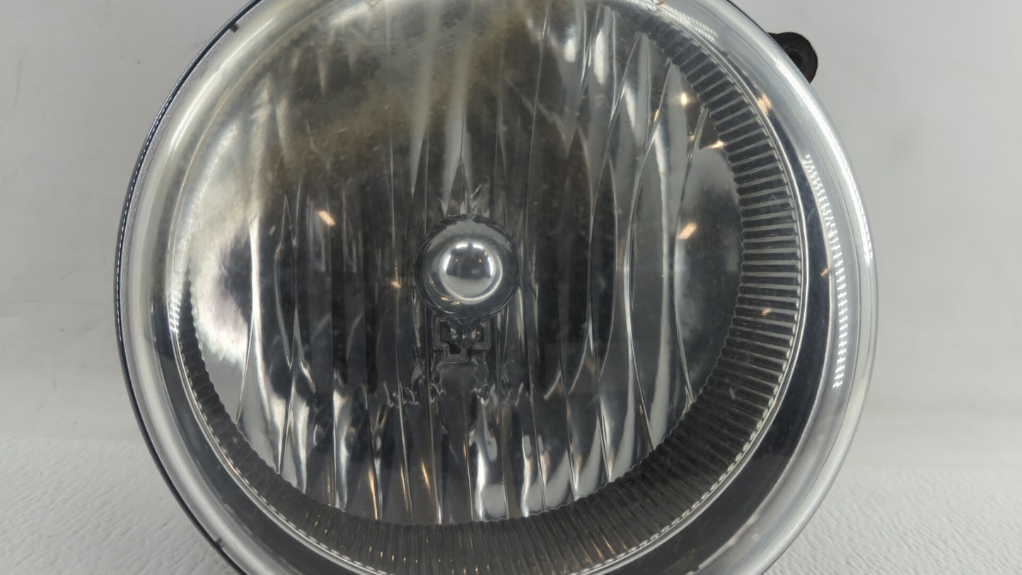 2005-2007 Jeep Liberty Passenger Right Oem Head Light Headlight Lamp - Oemusedautoparts1.com