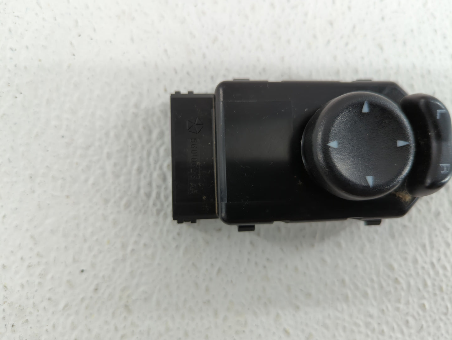 2004-2007 Jeep Liberty Master Power Window Switch Replacement Driver Side Left P/N:P5GP27XDVAH 56054002AA Fits OEM Used Auto