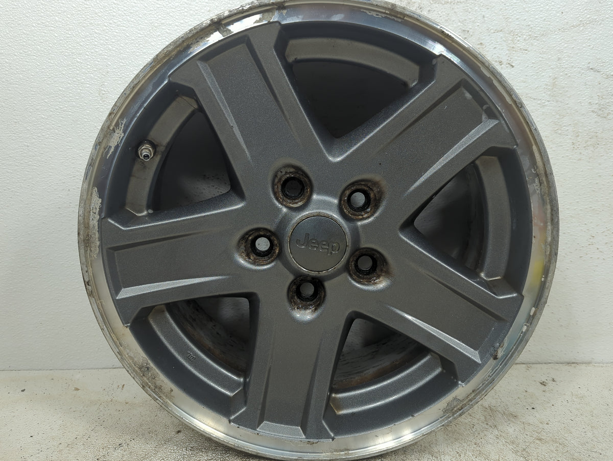 2002-2006 Jeep Liberty Oem Wheel Rim - Oemusedautoparts1.com