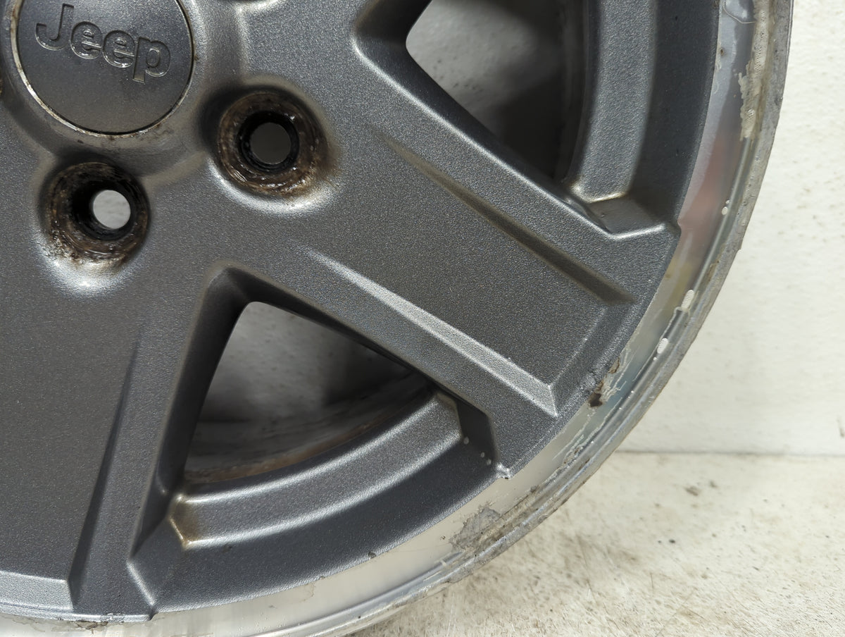 2002-2006 Jeep Liberty Oem Wheel Rim - Oemusedautoparts1.com
