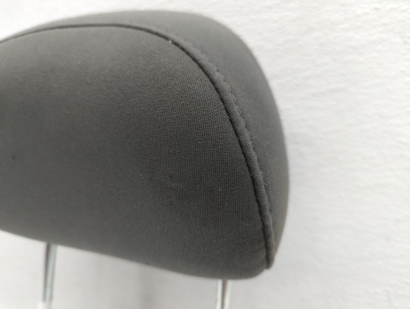 2006-2006 Jeep Liberty Headrest Head Rest Front Driver Passenger Seat - Oemusedautoparts1.com