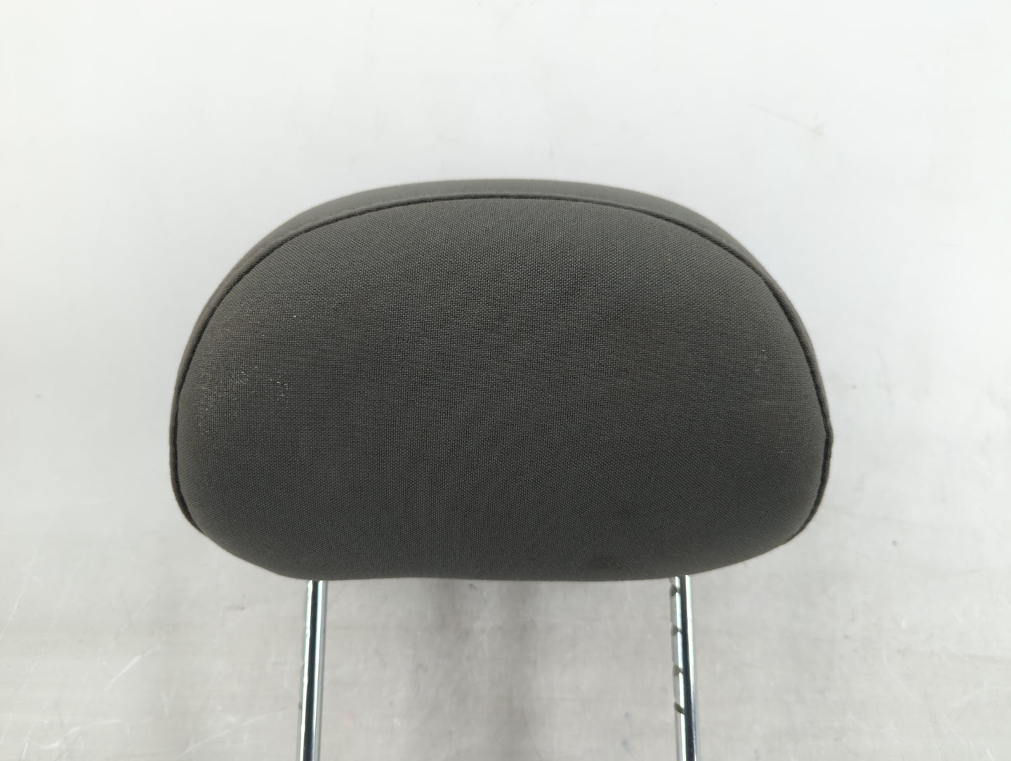 2006 Jeep Liberty Headrest Head Rest Front Driver Passenger Seat Fits OEM Used Auto Parts - Oemusedautoparts1.com