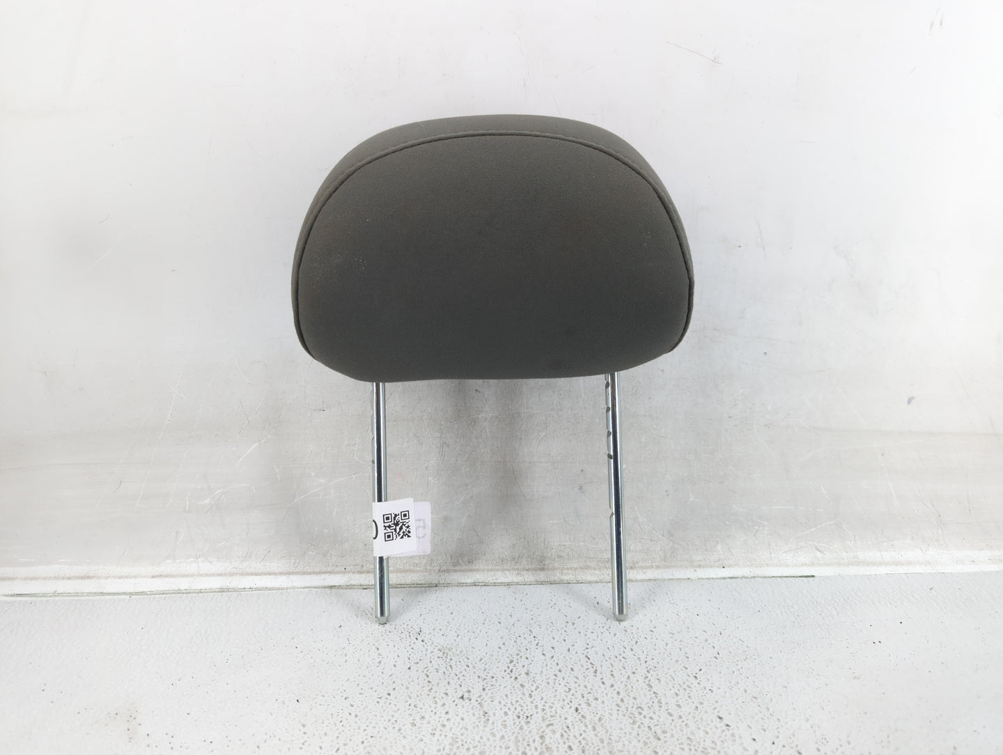 2006 Jeep Liberty Headrest Head Rest Front Driver Passenger Seat Fits OEM Used Auto Parts - Oemusedautoparts1.com