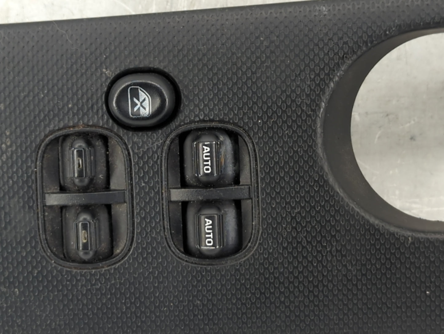 2004-2007 Jeep Liberty Master Power Window Switch Replacement Driver Side Left P/N:56010695AA 5KC09XZAAC Fits OEM Used Auto 