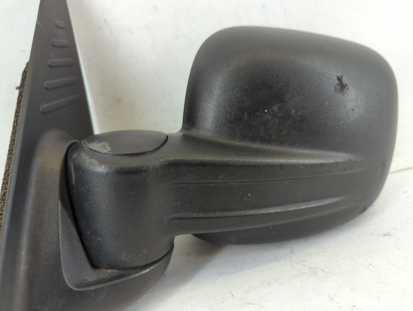 2002-2007 Jeep Liberty Driver Side View Mirror - Left Door Mirror OEM Used - Oemusedautoparts1.com