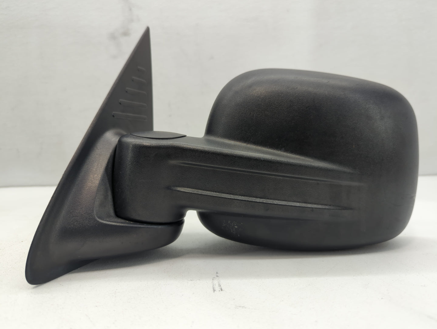 2002-2007 Jeep Liberty Driver Side View Mirror - Left Door Mirror OEM Used - Oemusedautoparts1.com