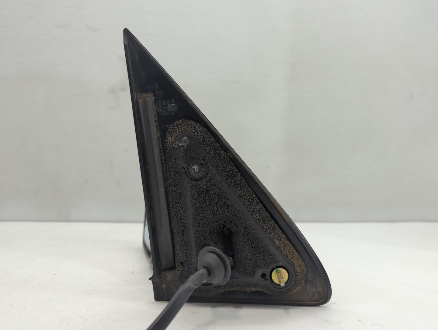 2002-2007 Jeep Liberty Driver Side View Mirror - Left Door Mirror OEM Used - Oemusedautoparts1.com