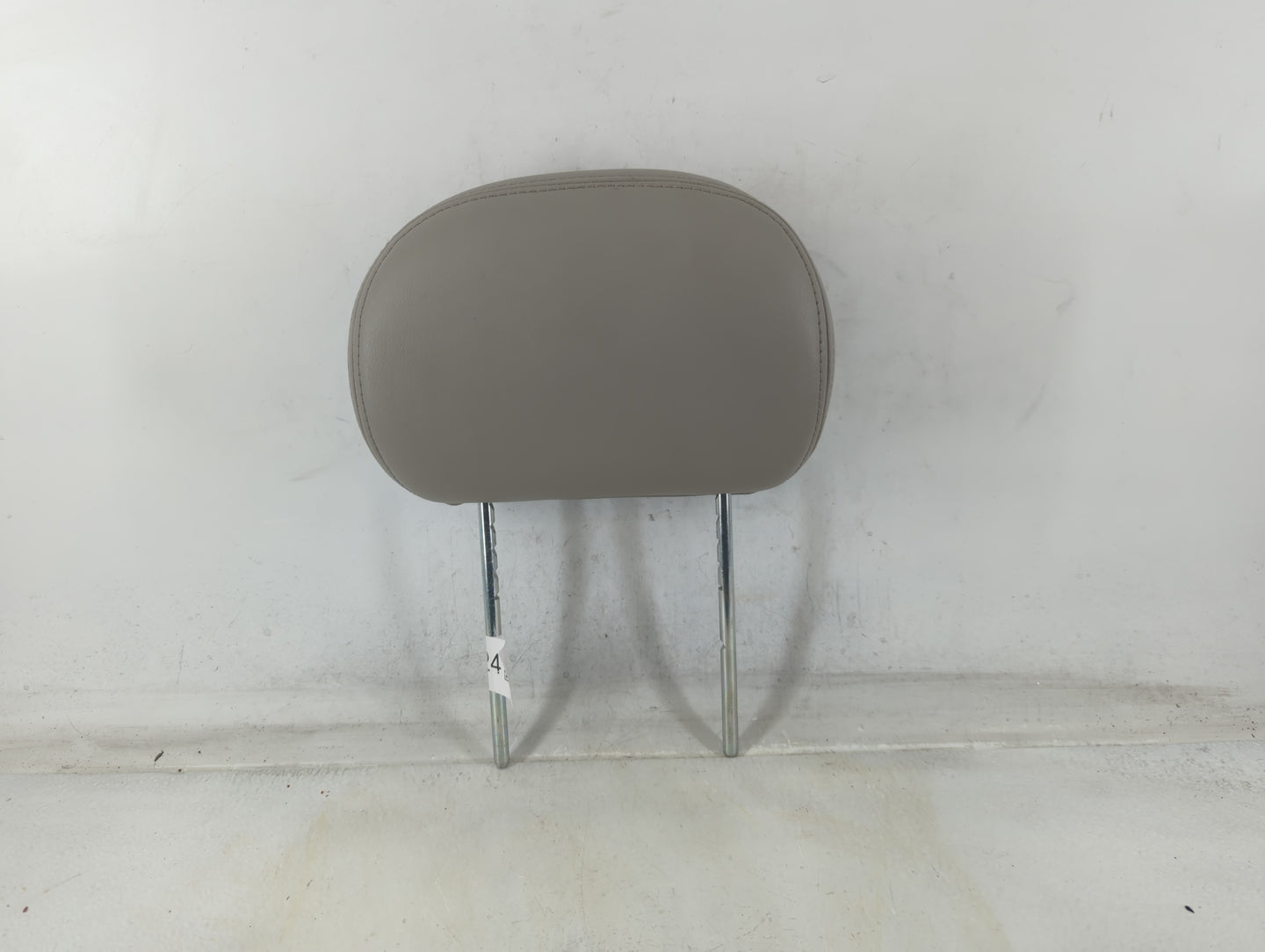 2006 Jeep Liberty Headrest Head Rest Front Driver Passenger Seat Fits OEM Used Auto Parts - Oemusedautoparts1.com