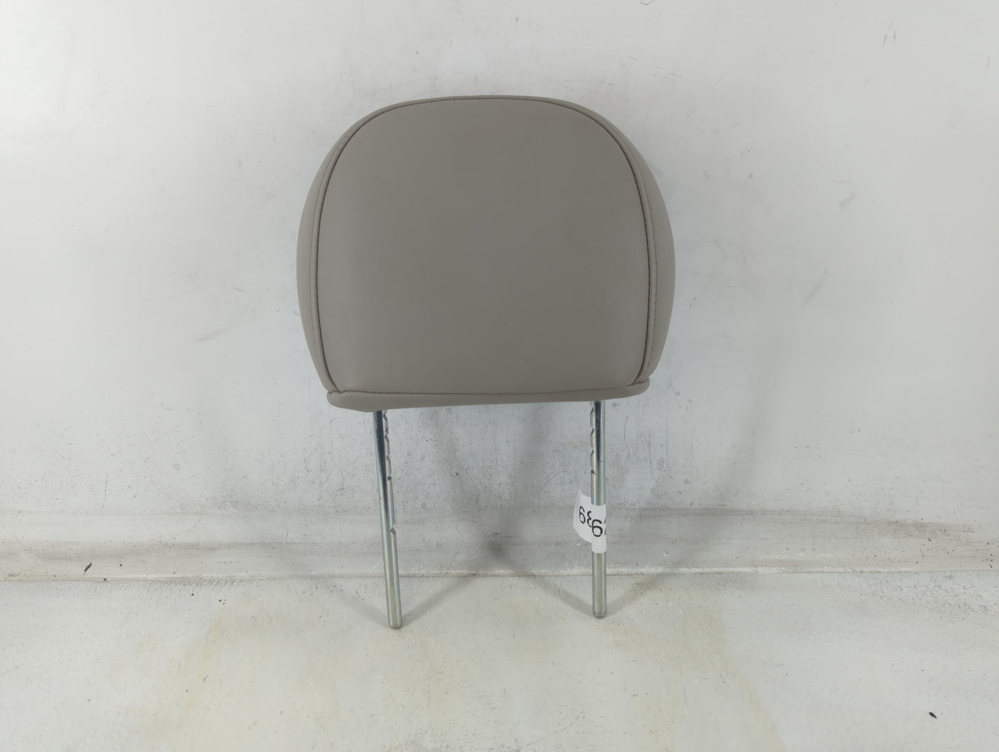 2006 Jeep Liberty Headrest Head Rest Front Driver Passenger Seat Fits OEM Used Auto Parts - Oemusedautoparts1.com