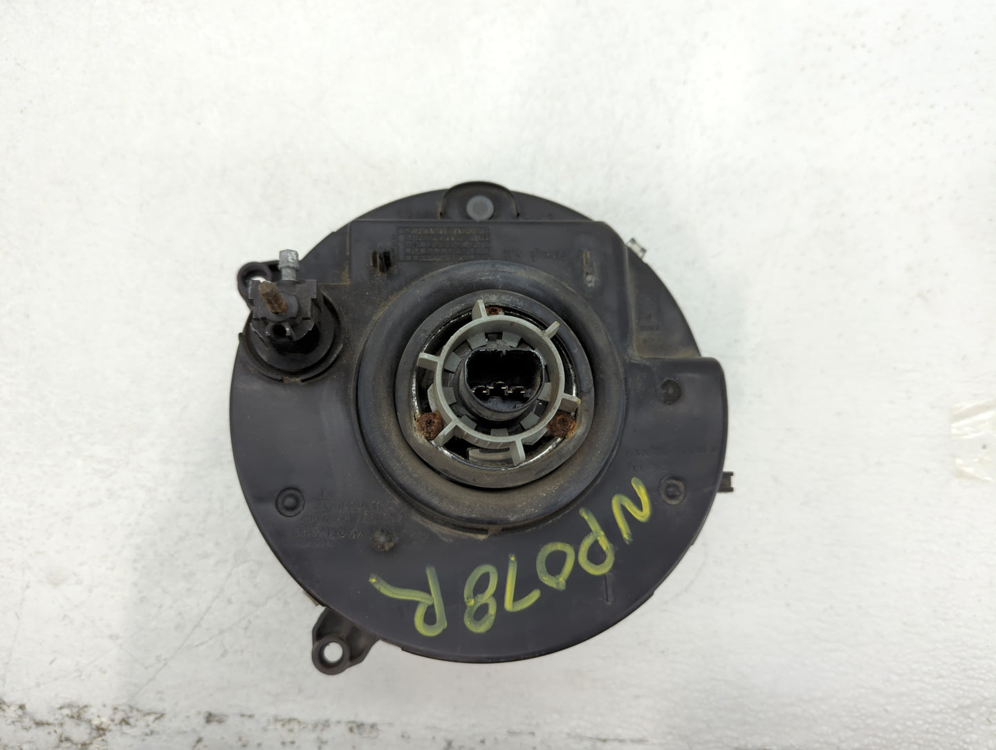 2005-2007 Jeep Liberty Passenger Right Oem Head Light Headlight Lamp - Oemusedautoparts1.com