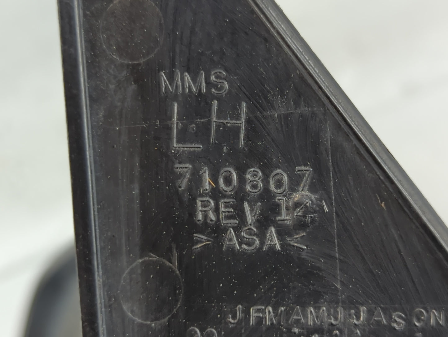 2002-2007 Jeep Liberty Driver Side View Mirror - Left Door Mirror OEM Used - Oemusedautoparts1.com