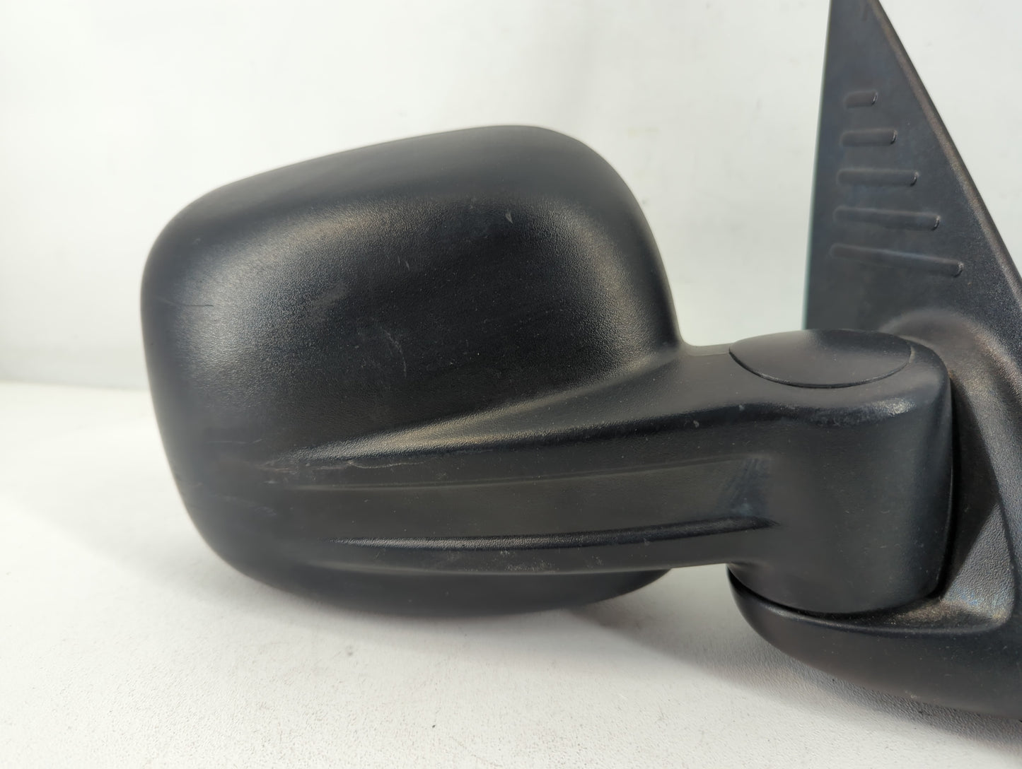 2002-2007 Jeep Liberty Passenger Side View Mirror - Right Door Mirror OEM Used - Oemusedautoparts1.com