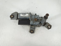 2006 Jeep Renegade Rear Lid Wiper Motor P/N:10B-7474-355.5 10422078 Fits OEM Used Auto Parts - Oemusedautoparts1.com