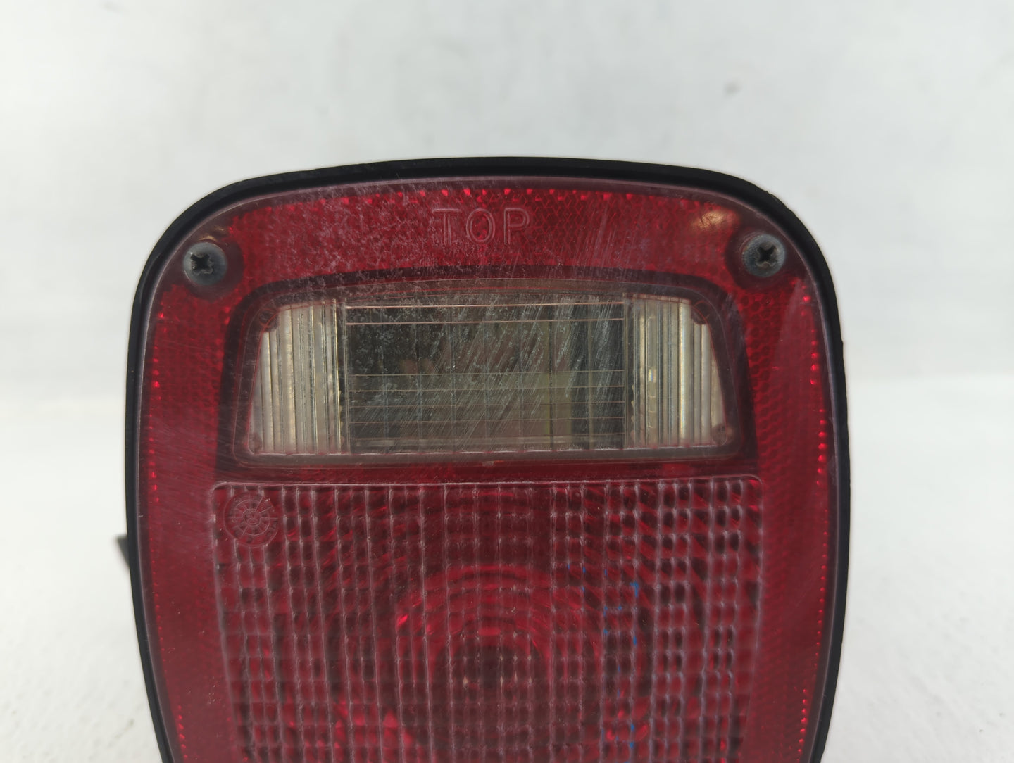 1998-2006 Jeep Wrangler Tail Light Assembly Passenger Right OEM P/N:56018648 Fits OEM Used Auto Parts - Oemusedautoparts1.co