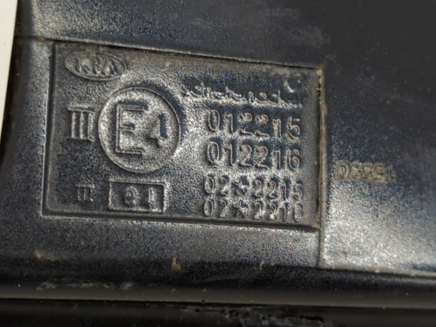 2004-2006 Kia Amanti Driver Side View Mirror - Left Door Mirror OEM Used - Oemusedautoparts1.com