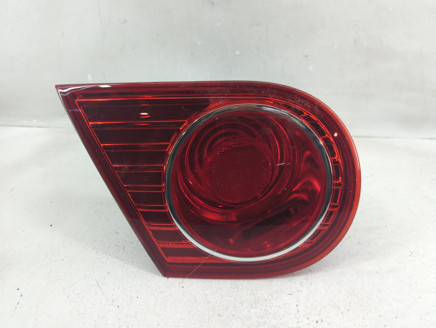 2004-2006 Kia Amanti Tail Light Assembly Driver Left OEM Fits Fits 2004 2005 2006 OEM Used Auto Parts - Oemusedautoparts1.co