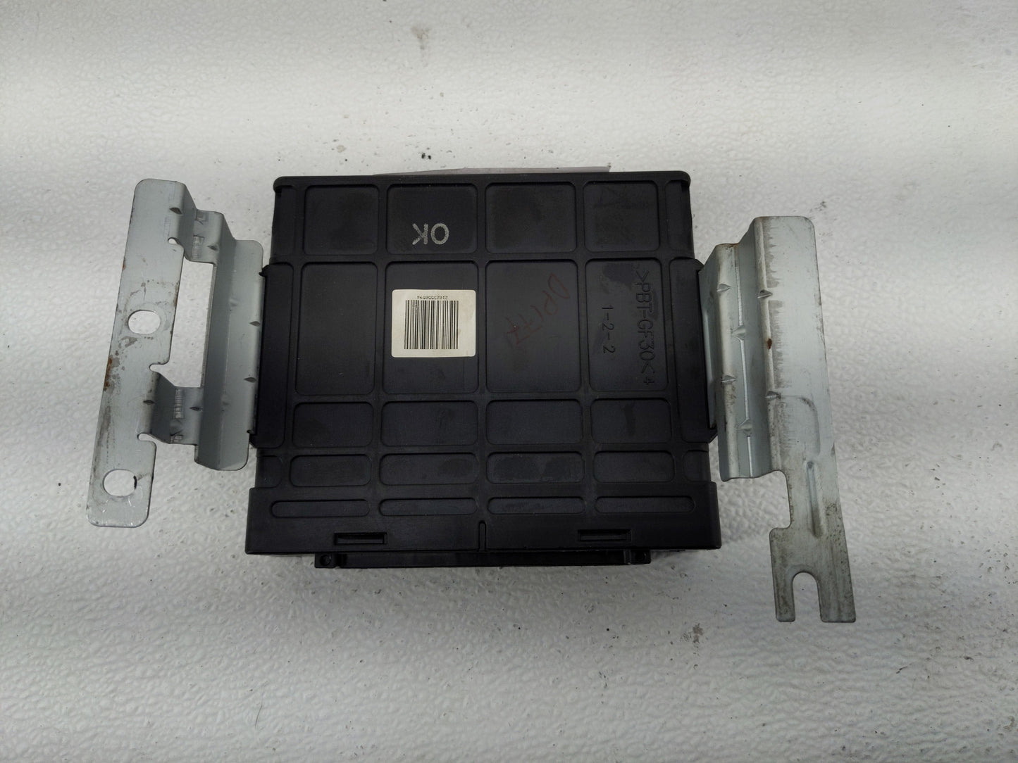 2005-2006 Kia Optima Chassis Control Module Ccm Bcm Body Control - Oemusedautoparts1.com