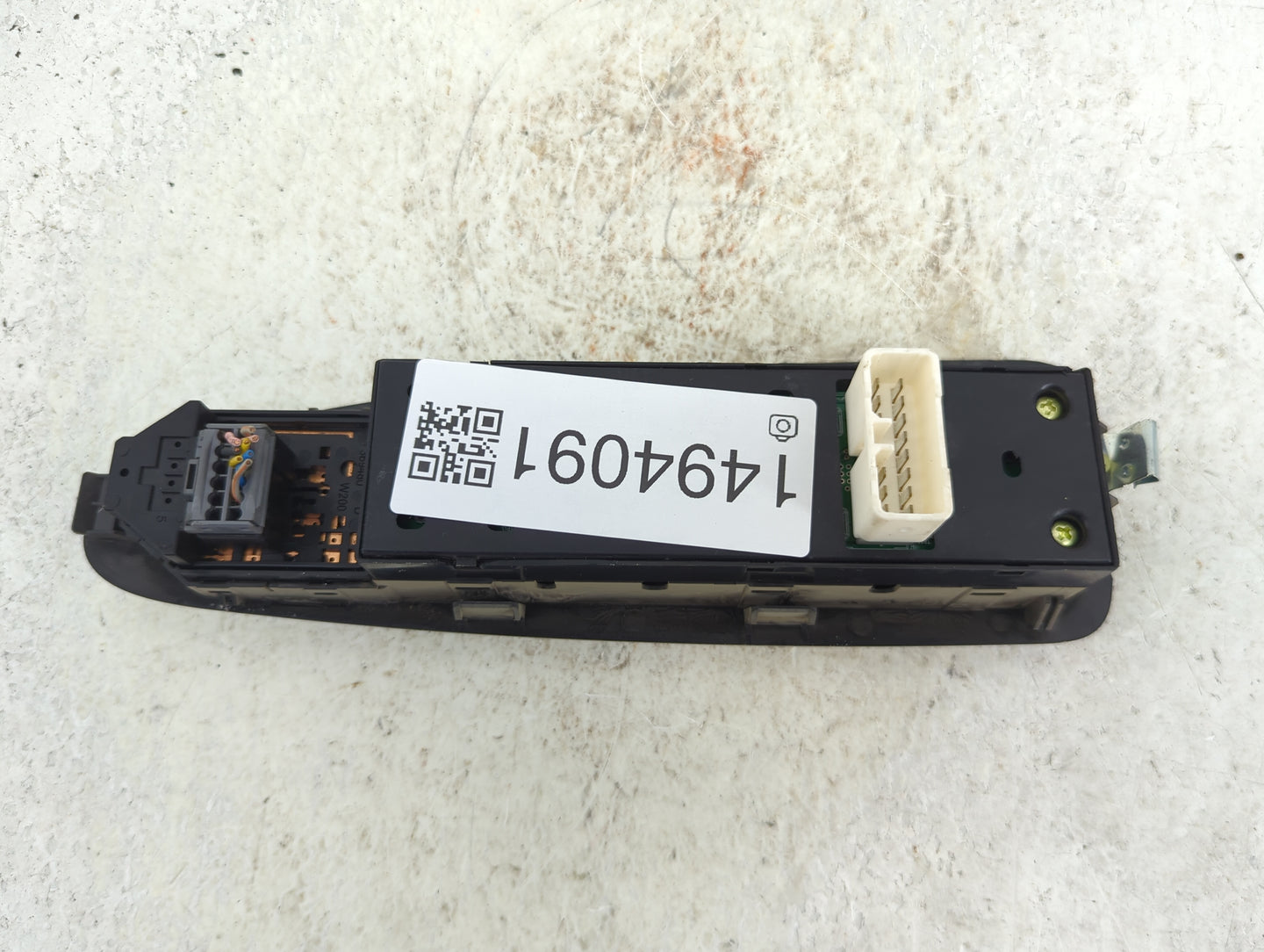 2009-2010 Kia Optima Master Power Window Switch Replacement Driver Side Left P/N:457490 Fits Fits 2009 2010 OEM Used Auto Pa