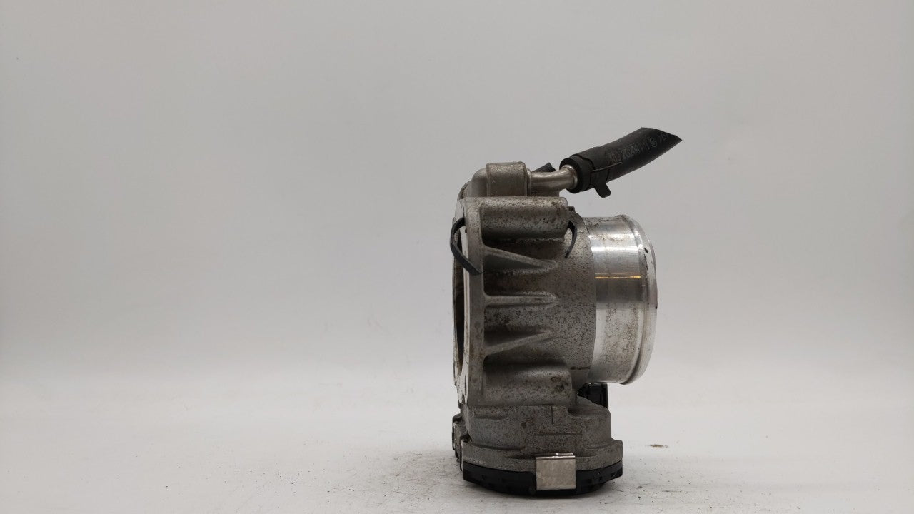 2006-2010 Kia Optima Throttle Body P/N:35100-25400 35100-25200 Fits Fits 2006 2007 2008 2009 2010 2011 2012 2013 OEM Used Au