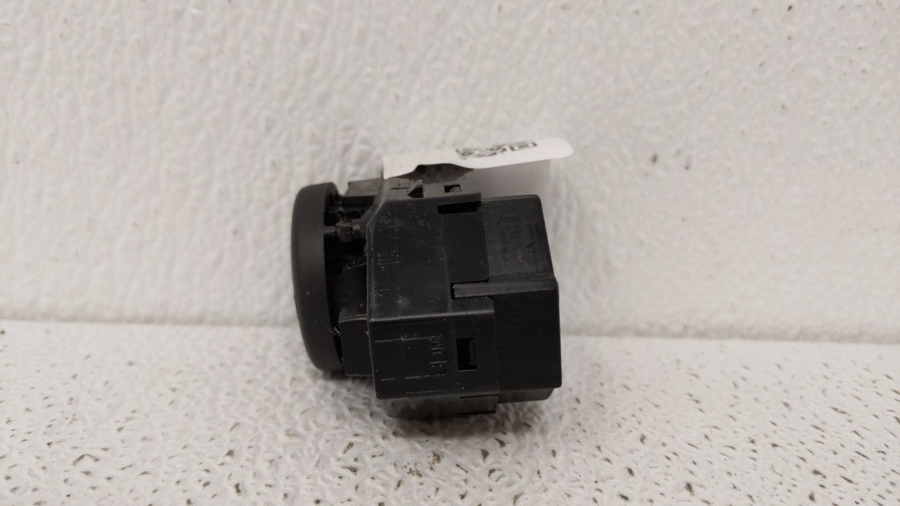 2006-2008 Kia Optima Master Power Window Switch Replacement Driver Side Left P/N:457480 Fits Fits 2006 2007 2008 OEM Used Au