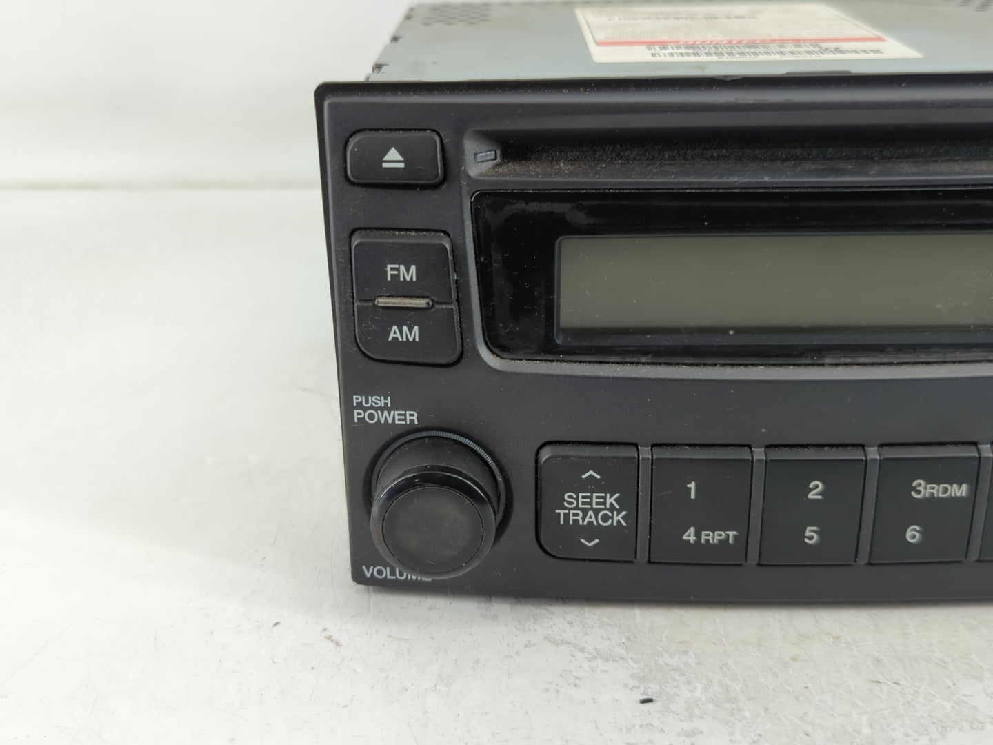 2006-2007 Kia Optima Radio AM FM Cd Player Receiver Replacement P/N:96140-2G150 Fits Fits 2006 2007 OEM Used Auto Parts - Oe