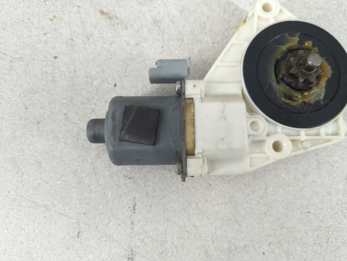 2006-2010 Kia Optima Driver Front Left Power Window Motor - Oemusedautoparts1.com